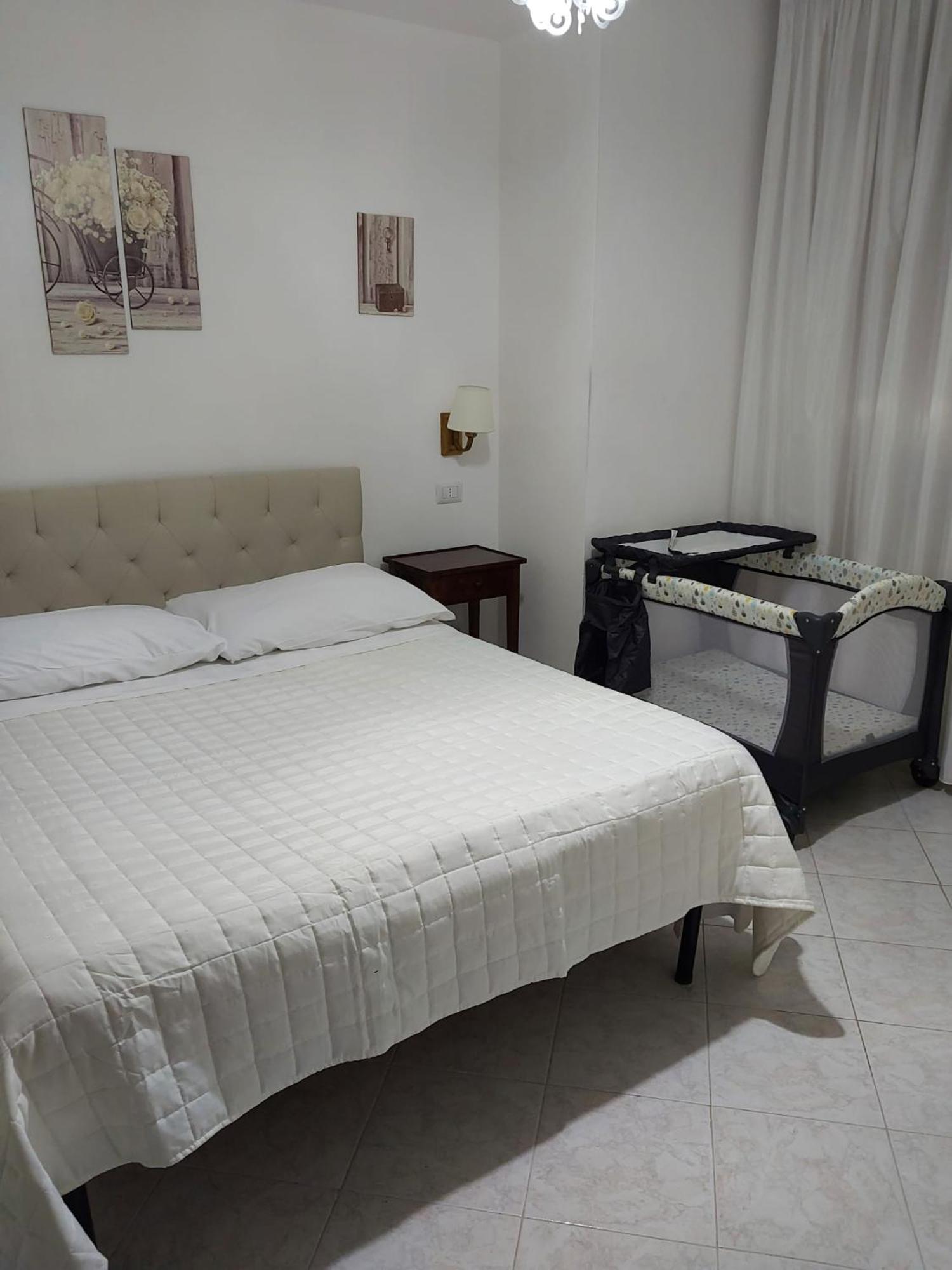 Dual Suites - 4 Posti Letto - Fiumicino Aeroporto E Fiera - Self Check-In 外观 照片