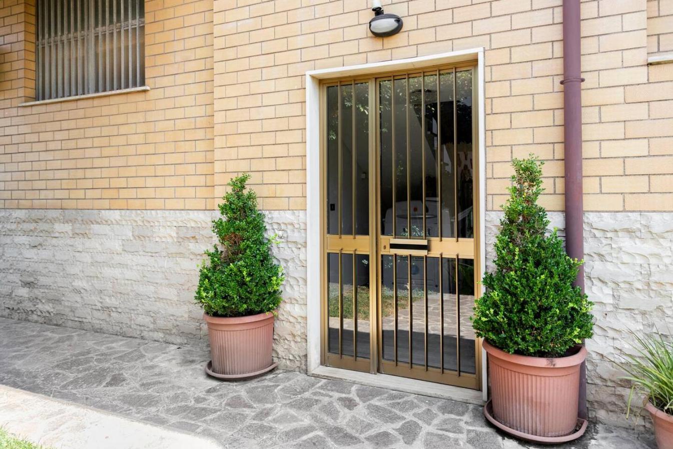 Dual Suites - 4 Posti Letto - Fiumicino Aeroporto E Fiera - Self Check-In 外观 照片